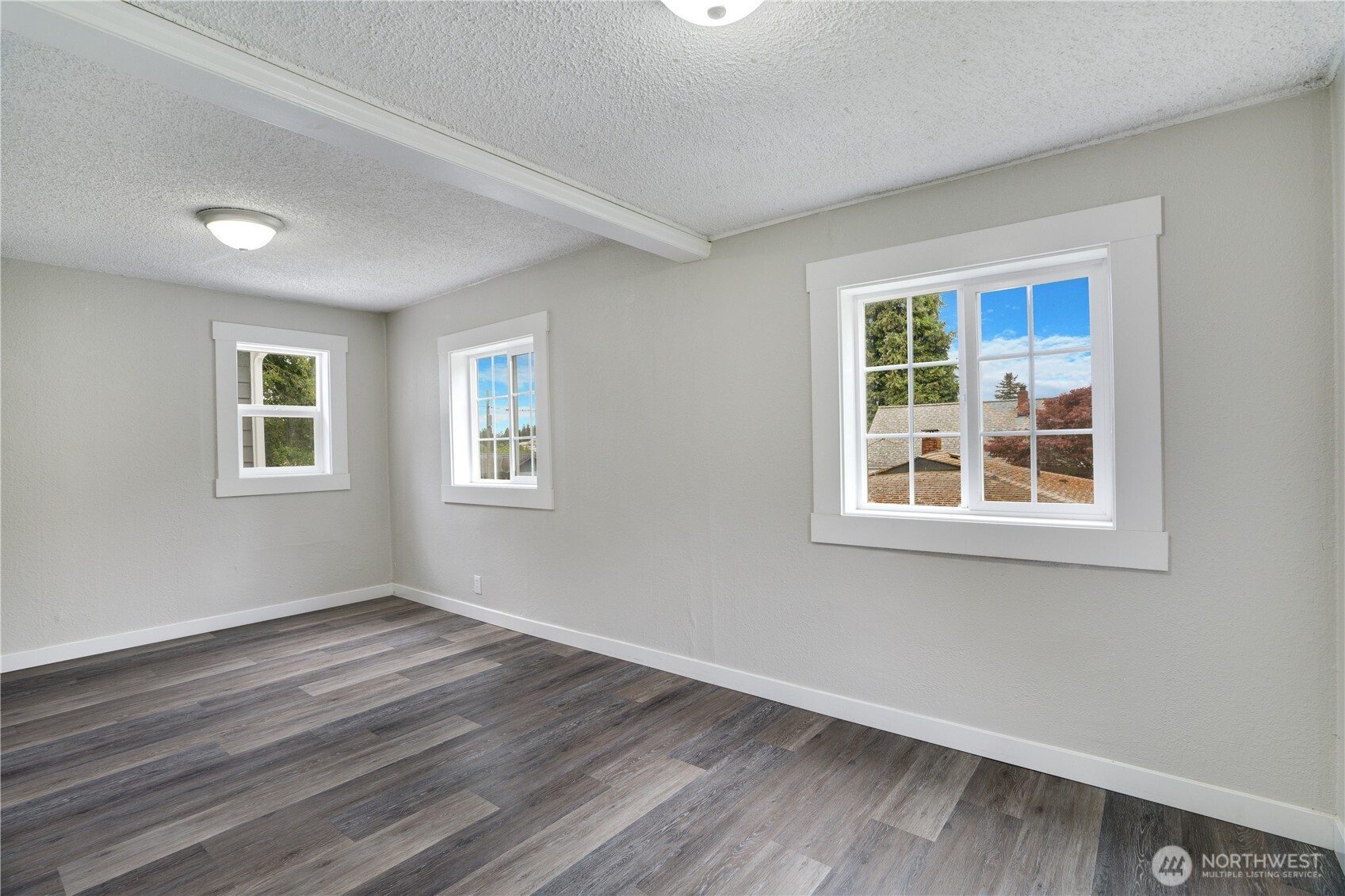 325 N Cambrian Bremerton WA 98312