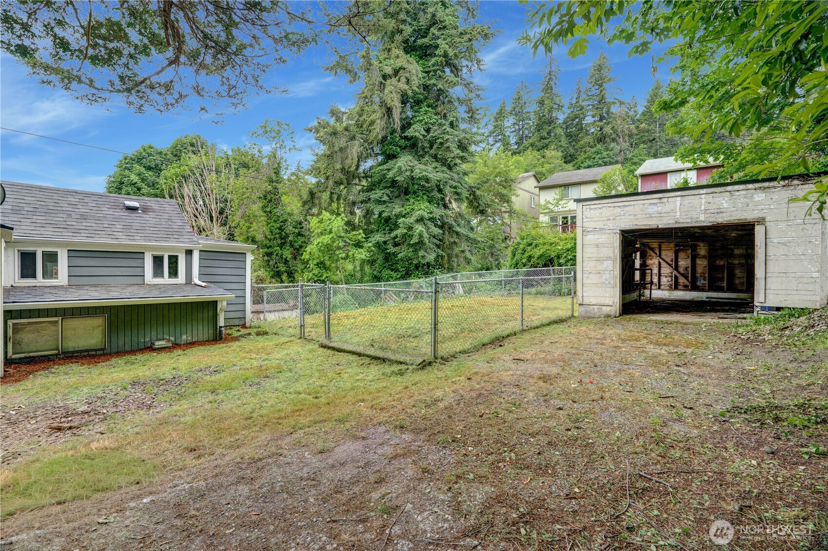325 N Cambrian Bremerton WA 98312