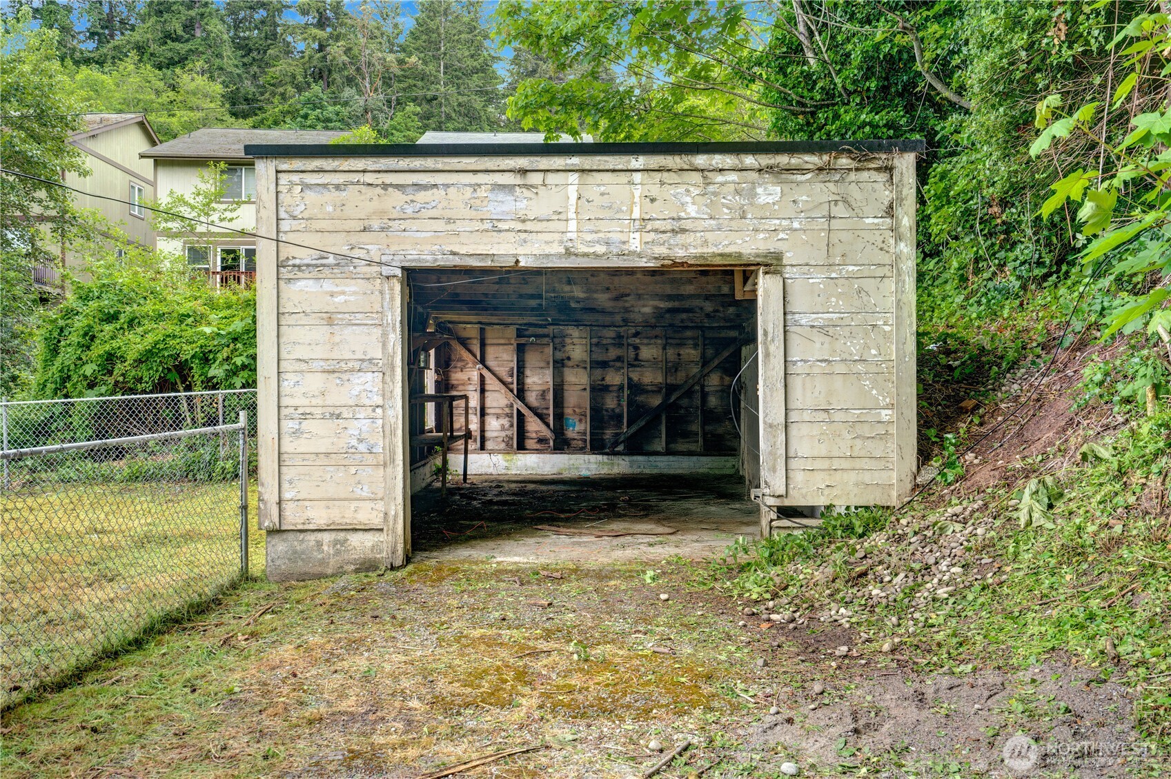 325 N Cambrian Bremerton WA 98312