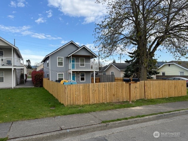 2424 Orleans Street Bellingham WA 98229