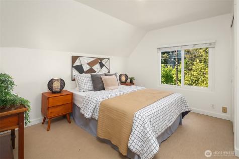 17 W Dravus Street Seattle WA 98119