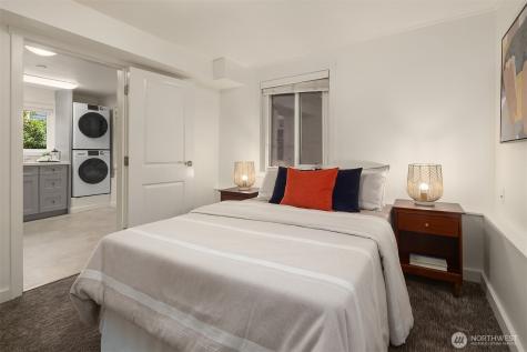 17 W Dravus Street Seattle WA 98119