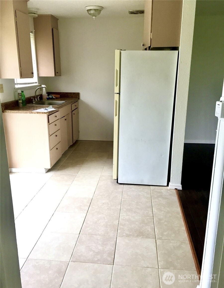 4902 111th Street SW Lakewood WA 98499