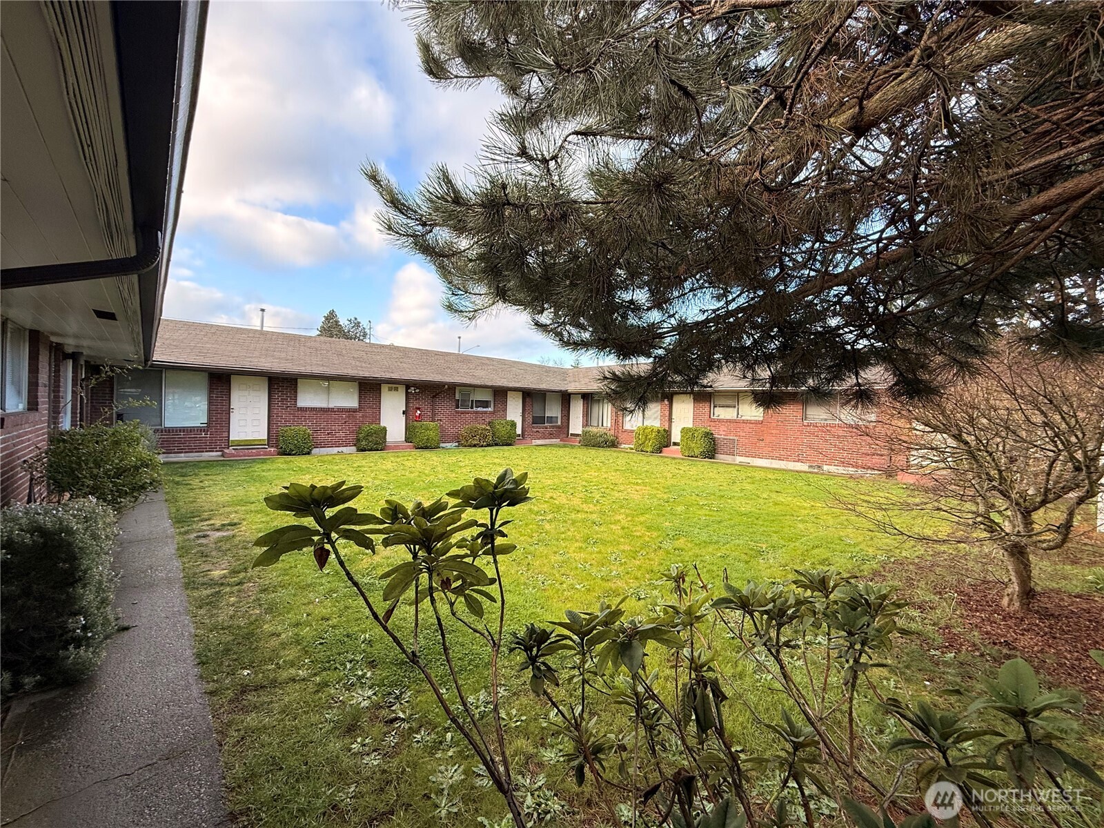 4902 111th Street SW Lakewood WA 98499