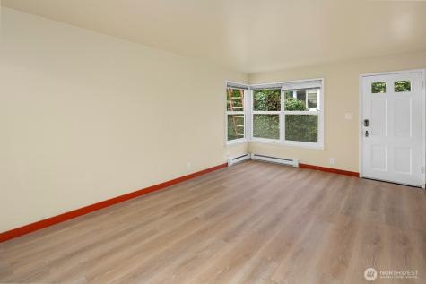 7311 Woodlawn Avenue NE Seattle WA 98115