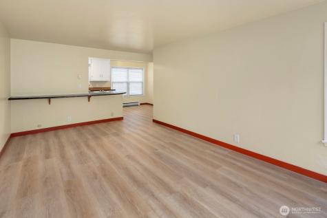 7311 Woodlawn Avenue NE Seattle WA 98115