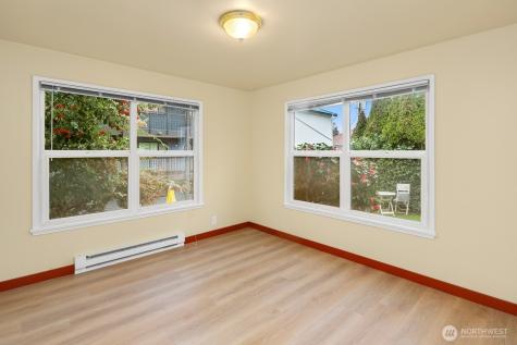 7311 Woodlawn Avenue NE Seattle WA 98115