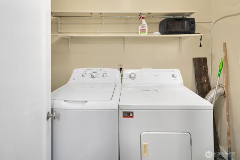 7311 Woodlawn Avenue NE Seattle WA 98115