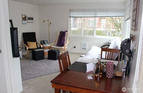 7311 Woodlawn Avenue NE Seattle WA 98115