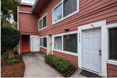 7311 Woodlawn Avenue NE Seattle WA 98115