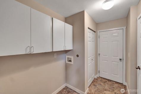 8115 109th Street E Puyallup WA 98373