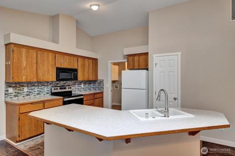 8115 109th Street E Puyallup WA 98373