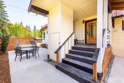 1112 Commercial Street Leavenworth WA 98826