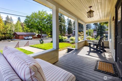 1112 Commercial Street Leavenworth WA 98826