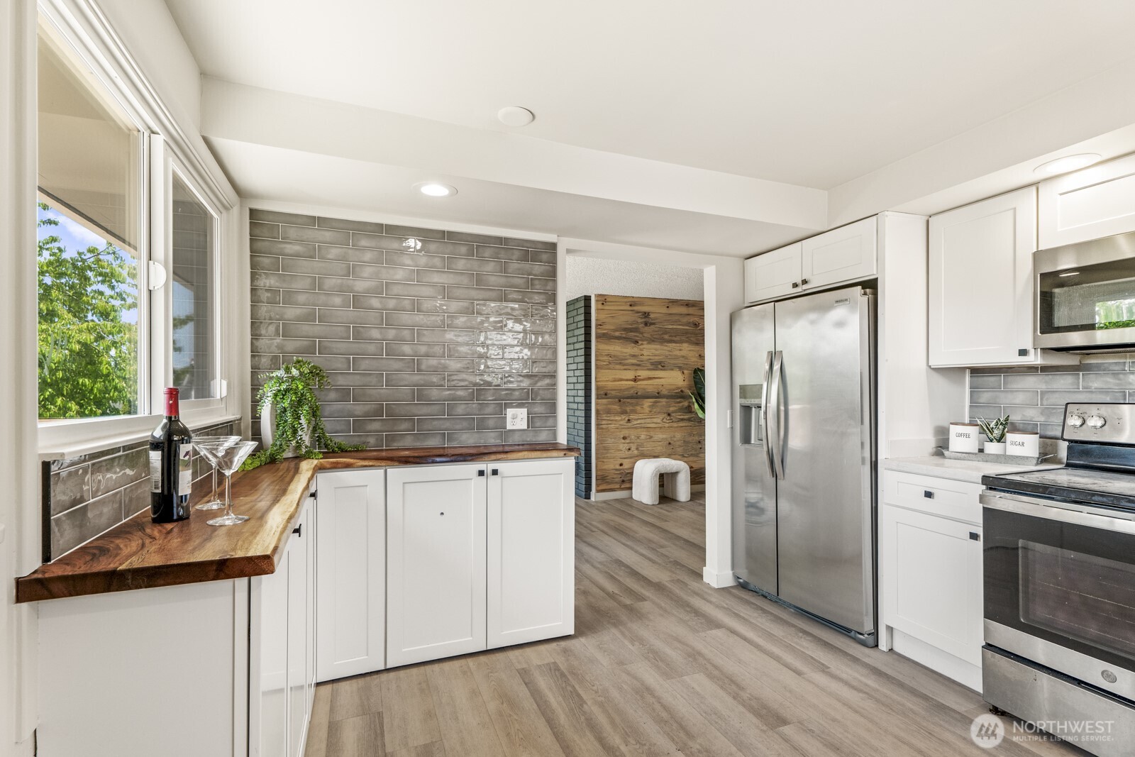 15330 40th Avenue W Lynnwood WA 98087