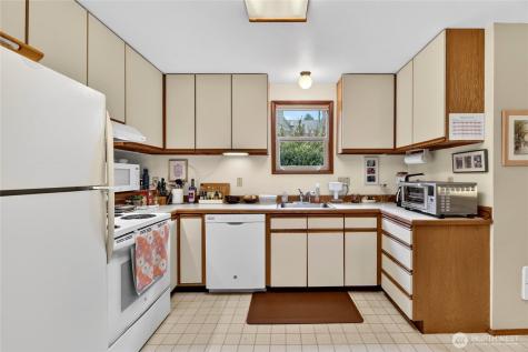 2434 55th Avenue SW Seattle WA 98116