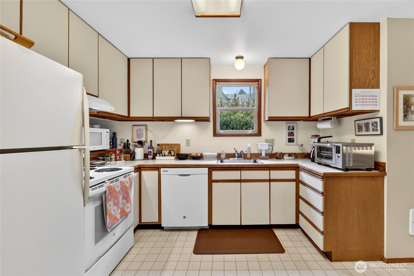 2434 55th Avenue SW Seattle WA 98116
