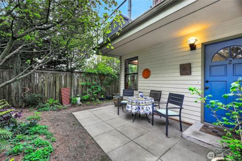 2434 55th Avenue SW Seattle WA 98116