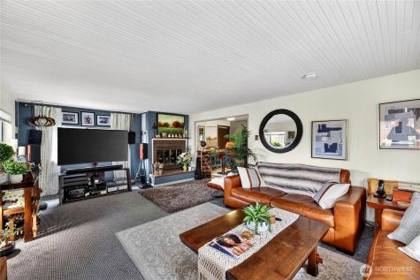 2434 55th Avenue SW Seattle WA 98116