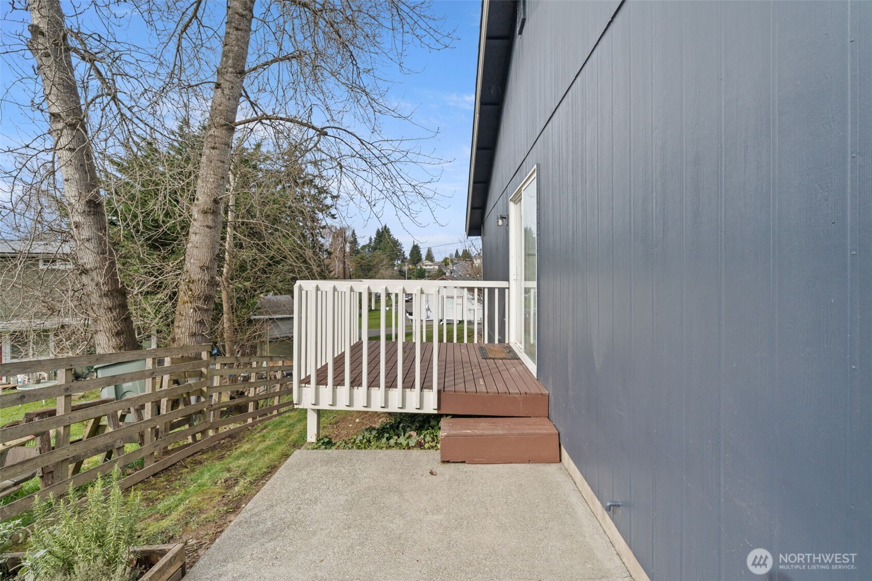 2768 Maple Street Bremerton WA 98310