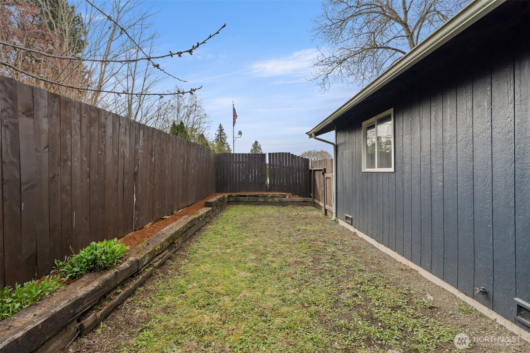 2768 Maple Street Bremerton WA 98310