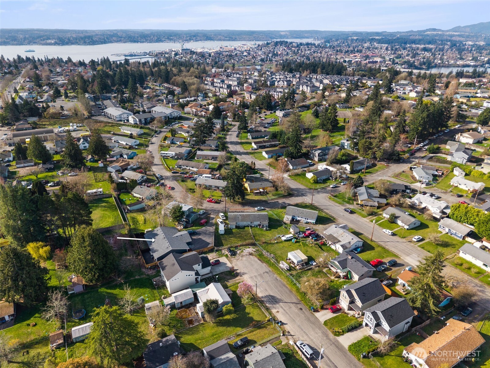 2768 Maple Street Bremerton WA 98310