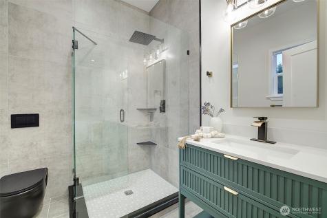 7008 Linden Avenue N Seattle WA 98103