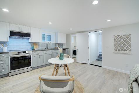 7008 Linden Avenue N Seattle WA 98103