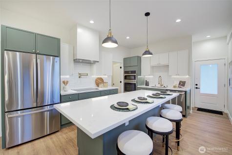 7008 Linden Avenue N Seattle WA 98103