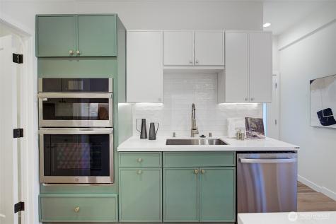 7008 Linden Avenue N Seattle WA 98103