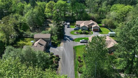 10910 Fruitland Avenue E Puyallup WA 98373