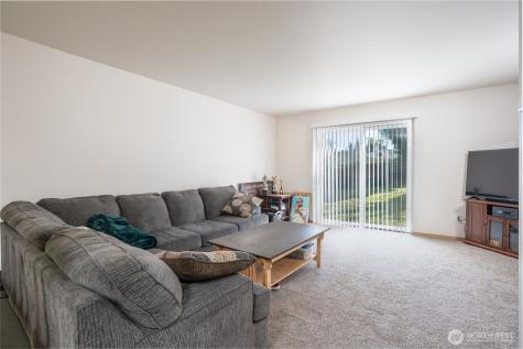 10910 Fruitland Avenue E Puyallup WA 98373