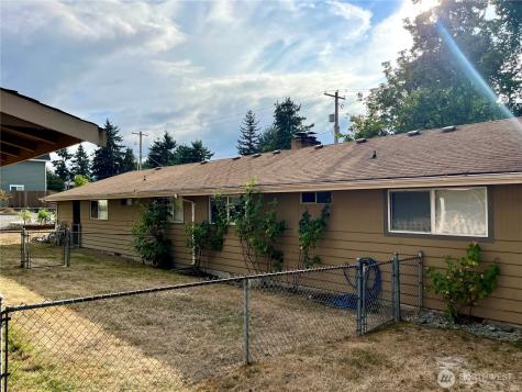 1004 15th Avenue Milton WA 98354