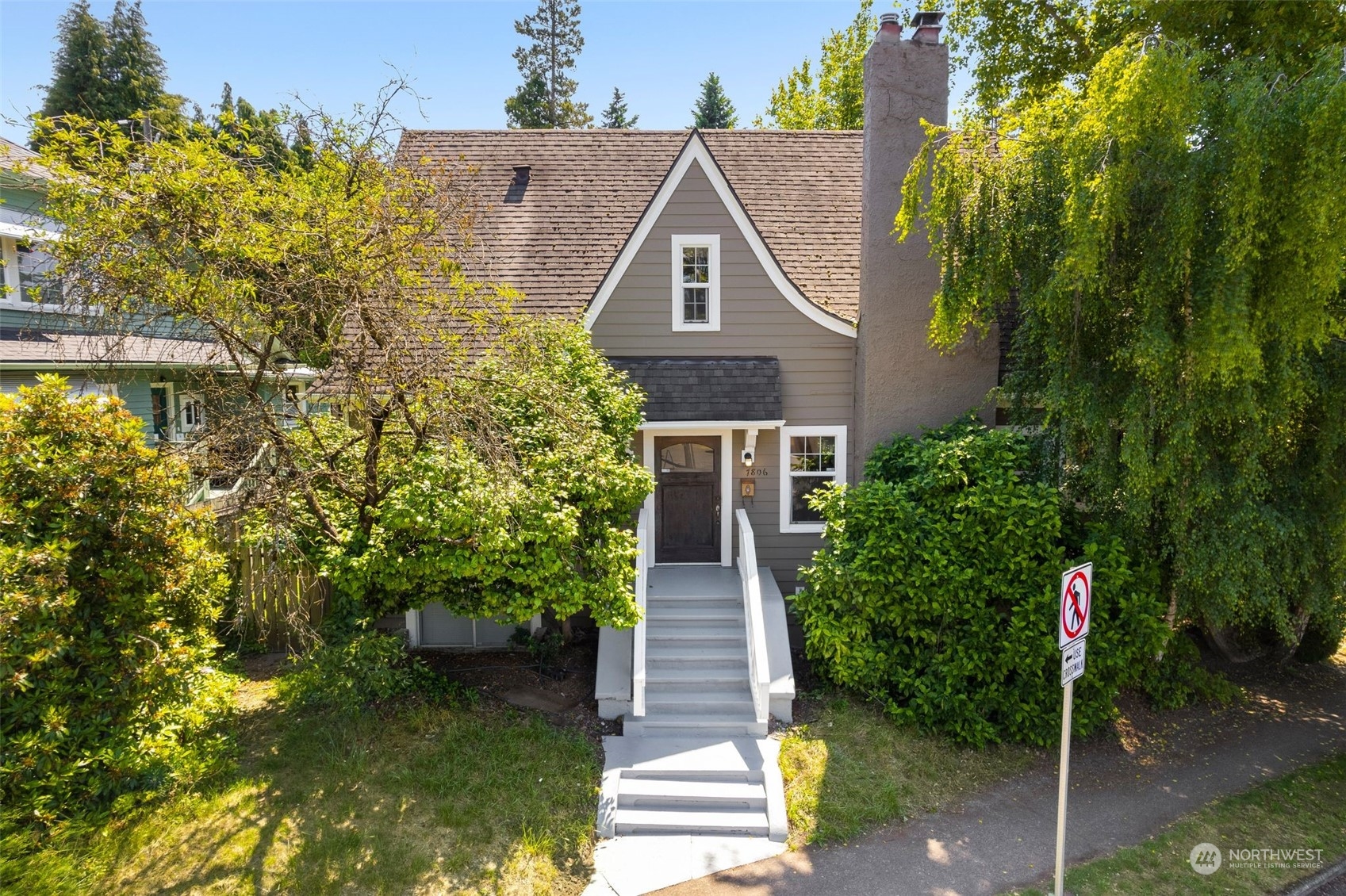 7806 Lake City Way NE Seattle WA 98115