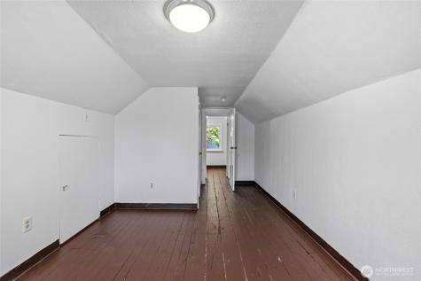 3915 S Brandon Street Seattle WA 98118