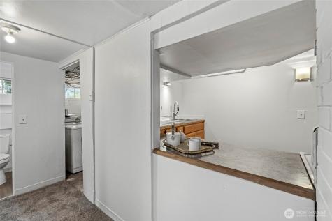 3915 S Brandon Street Seattle WA 98118