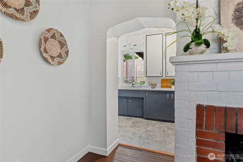 3915 S Brandon Street Seattle WA 98118