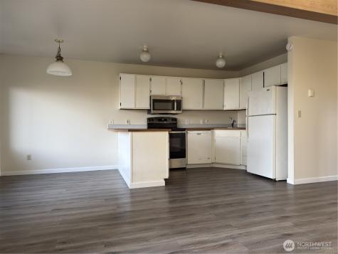 2826 NE 8th Street Renton WA 98056