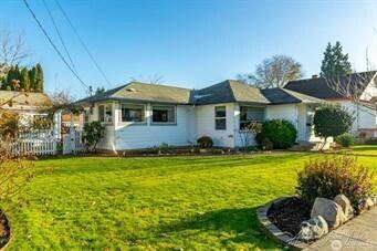 436 Wells Avenue N Renton WA 98057