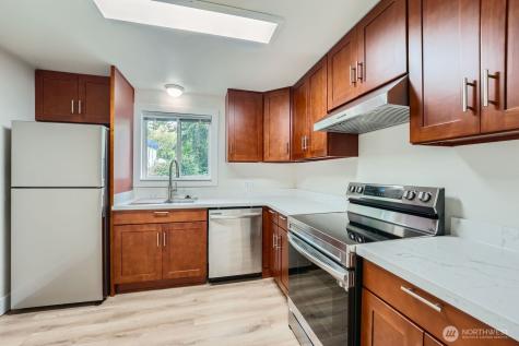 1409 Union Avenue NE Renton WA 98059
