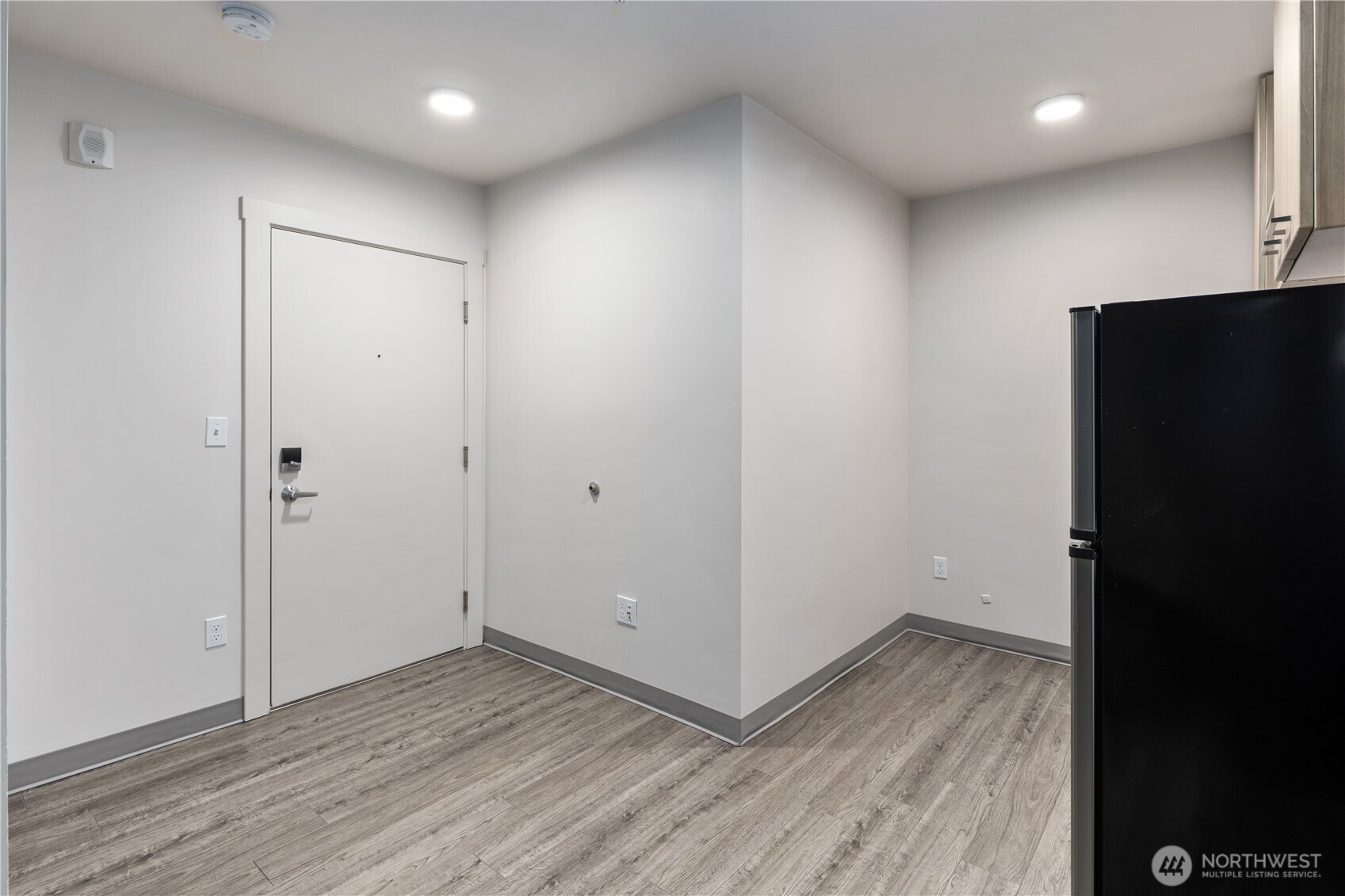 4046 8th Avenue NE Seattle WA 98105