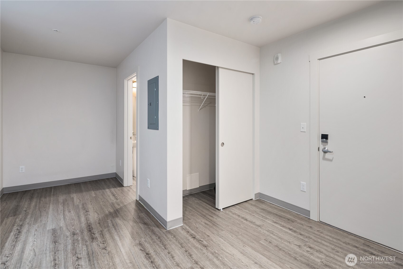 4046 8th Avenue NE Seattle WA 98105