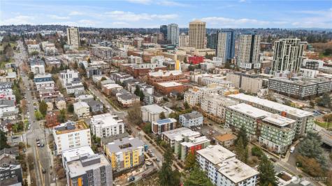 4046 8th Avenue NE Seattle WA 98105