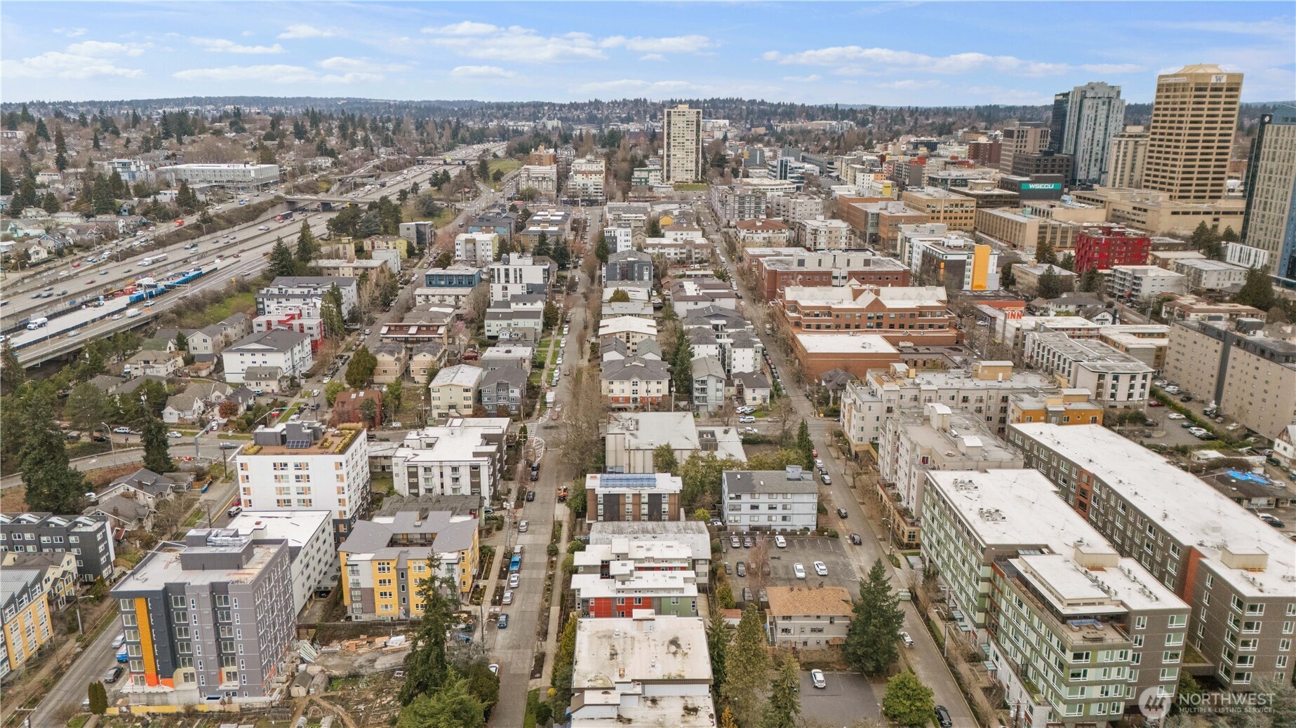4046 8th Avenue NE Seattle WA 98105