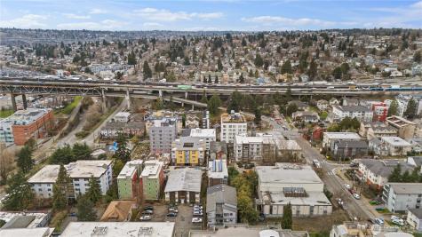 4046 8th Avenue NE Seattle WA 98105