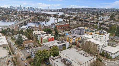 4046 8th Avenue NE Seattle WA 98105