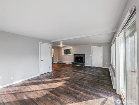 5954 Fauntleroy Way SW Seattle WA 98136