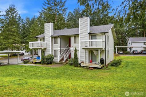 34027 1st Place S Federal Way WA 98003