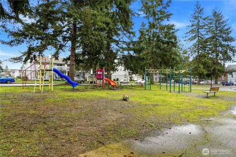 34027 1st Place S Federal Way WA 98003