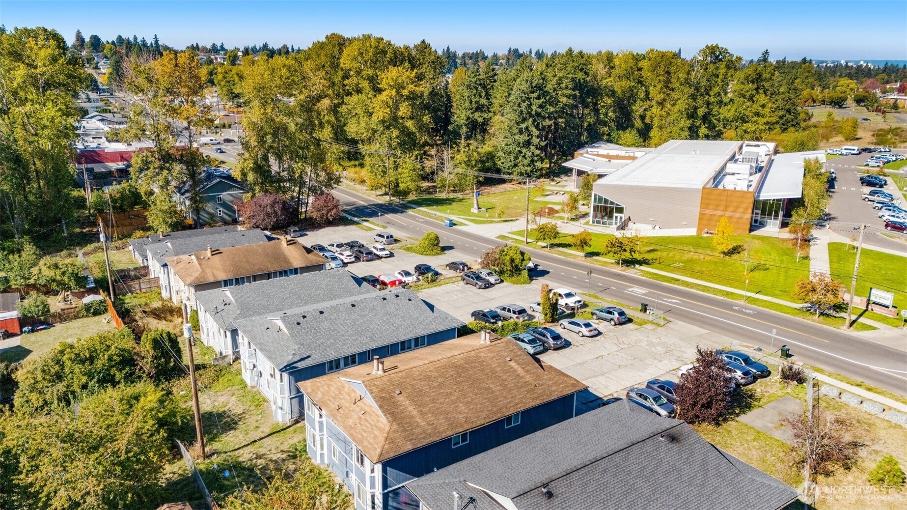 1722 E 56th Street Tacoma WA 98404